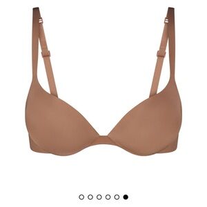 SKIMS Tear Drop Push Up Bras ( pair of 2 )